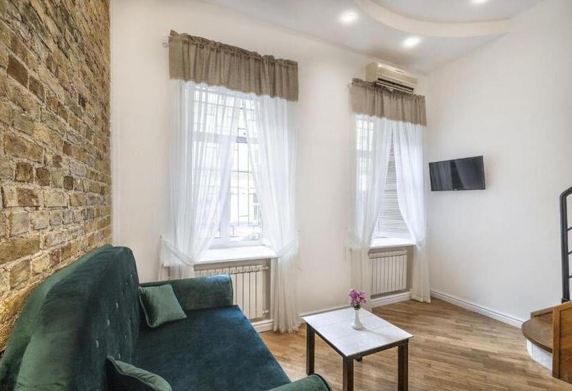 1 Szobás Deluxe Apartman, Kyiv Vogue Apartments