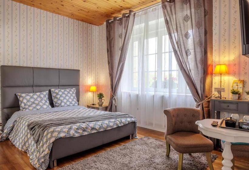 חדר סטנדרט, Arveil