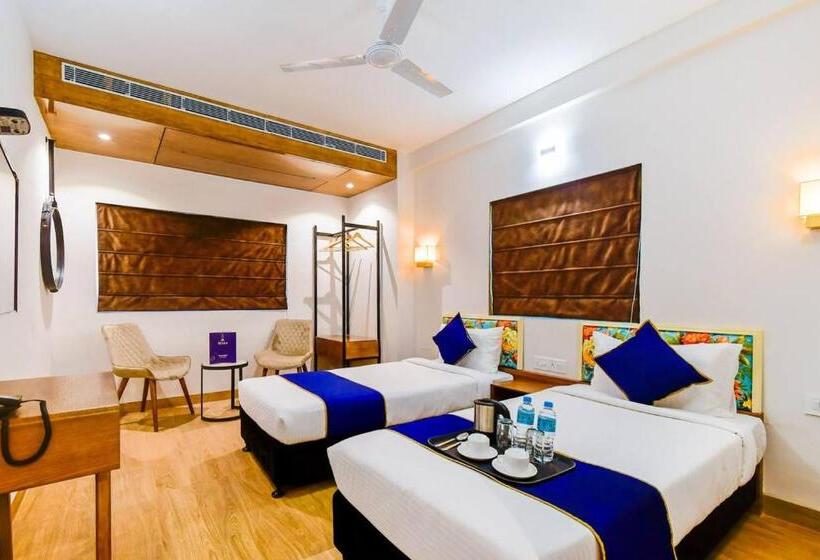 غرفة ديلوكس, Revaa Hotels