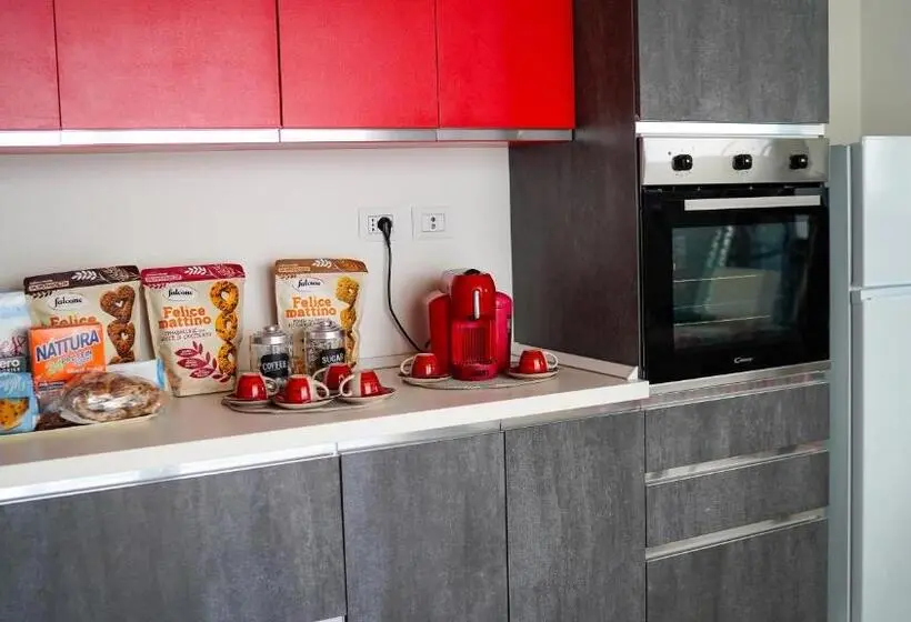 Deluxe Kolmen Hengen Huone, New Living Milano