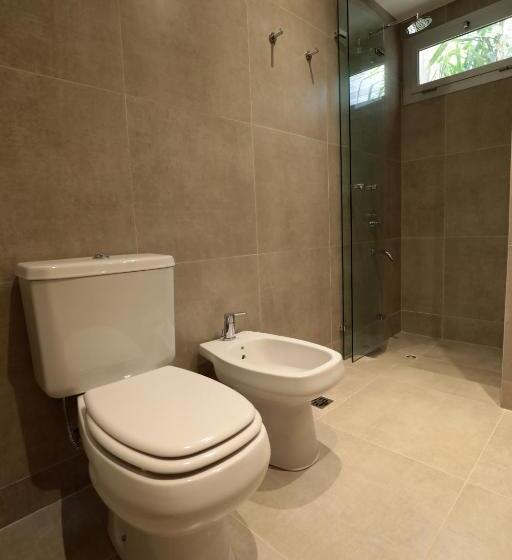 غرفة قياسية مطلّة علي الحديقة, Heura Petit