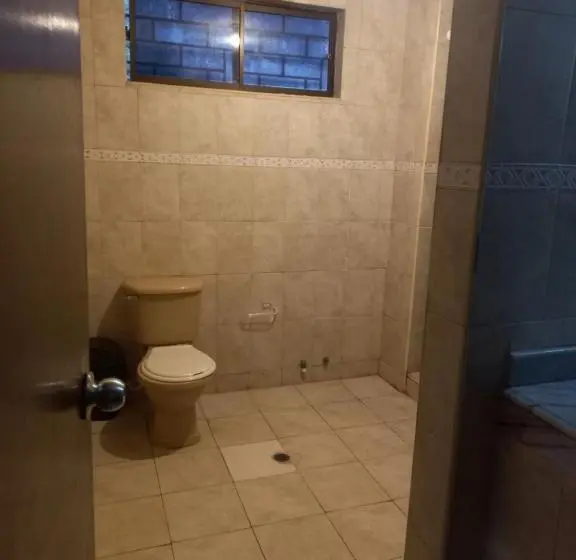 スタンダードルーム, Hostal  Ciudad Jardin