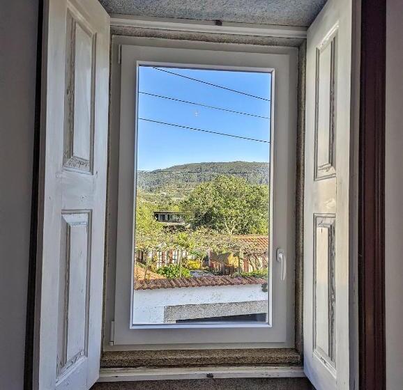 اتاق استاندارد با چشمانداز, Torre De Santiago Guest House