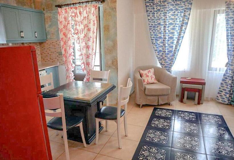 شقة غرفة واحدة مطلة على الحديقة, Mandalin Apart