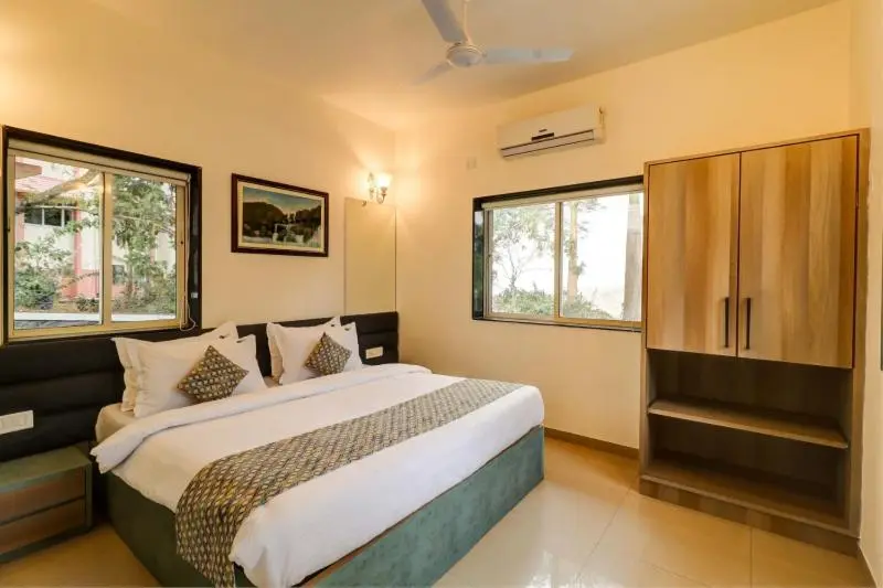 Villa 3 Makuuhuonetta, Esperanza Villas With Free Breakfast, Swimming Pool And Valley View