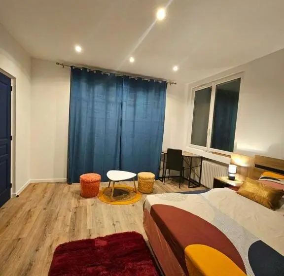 Deluxe-huone, Maison Spacieuse Privatisée Ou à La Chambre   Places De Parking