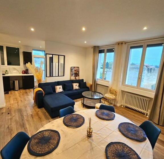 غرفة ديلوكس, Maison Spacieuse Privatisée Ou à La Chambre   Places De Parking