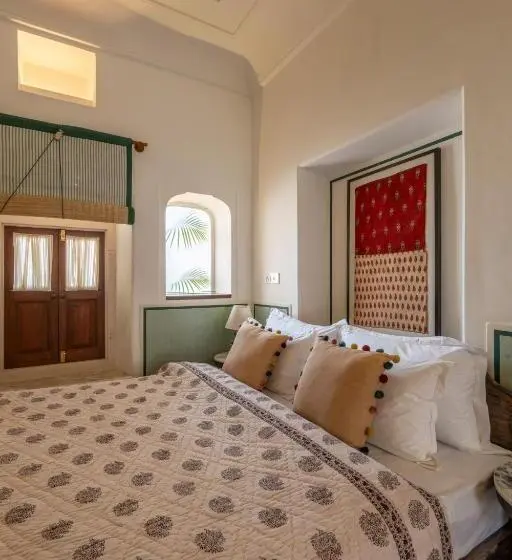 Superior-huone King-vuode, Sum Jaipur