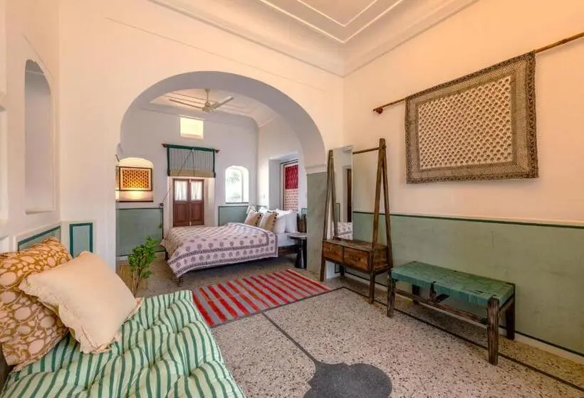 Superior-huone King-vuode, Sum Jaipur