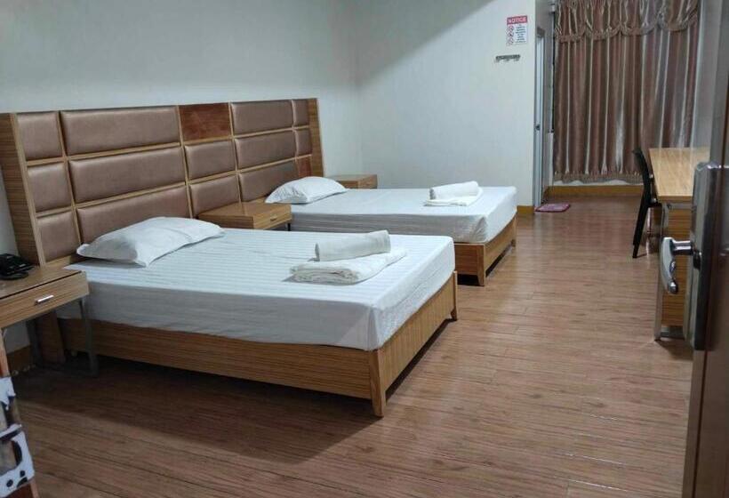 غرفة ديلوكس, Meaco Royal Hotel   Valenzuela