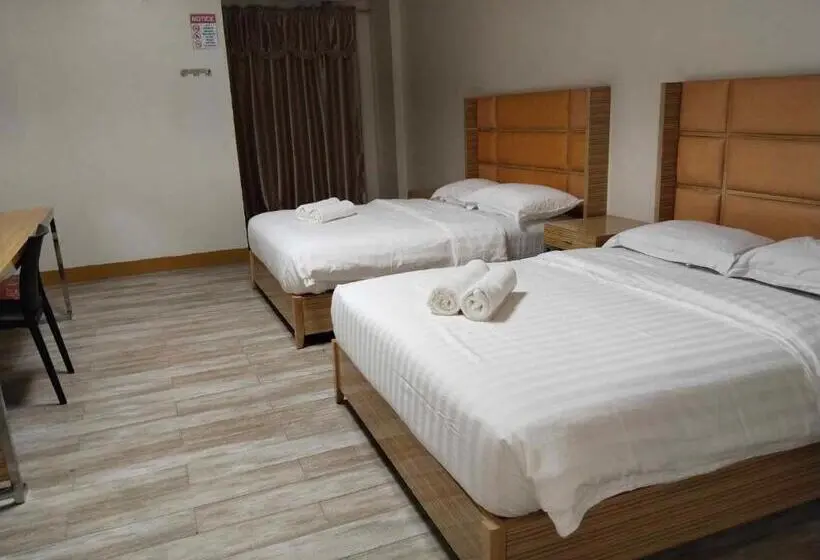 Perhehuone, Meaco Royal Hotel   Valenzuela