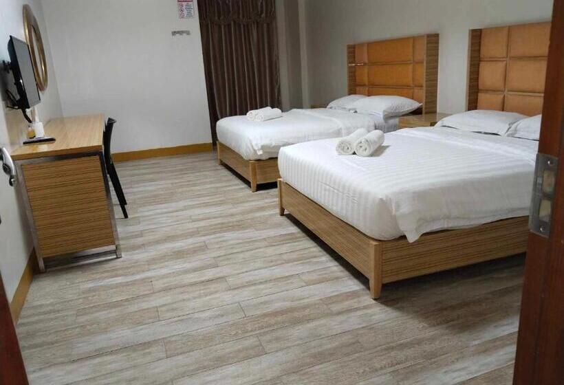 غرفة عائلية, Meaco Royal Hotel   Valenzuela