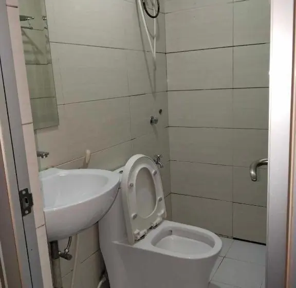 Perhesviitti, Meaco Royal Hotel   Valenzuela