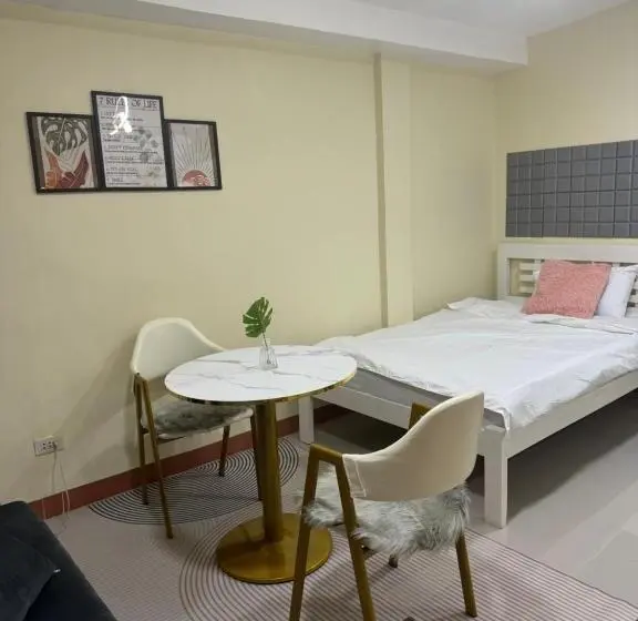 Deluxe-huone, Studio Guest Suite Near The New Evrmc Hospital & San Juanico Bridge Tacloban City, Leyte, Philippine