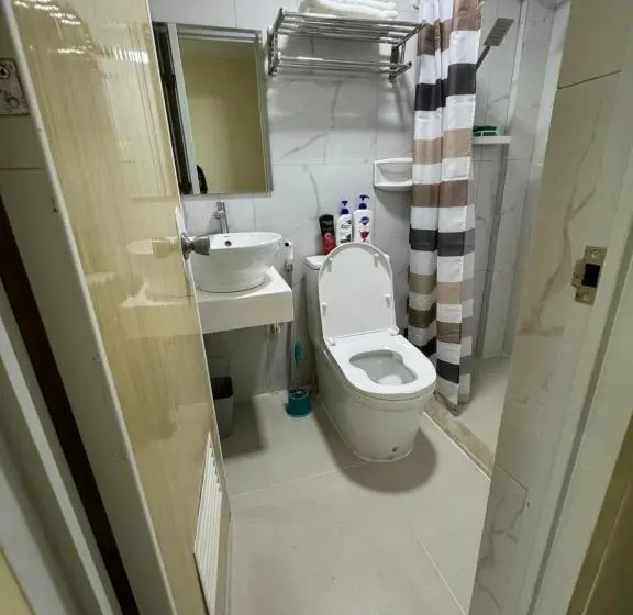 Deluxe-huone, Studio Guest Suite Near The New Evrmc Hospital & San Juanico Bridge Tacloban City, Leyte, Philippine