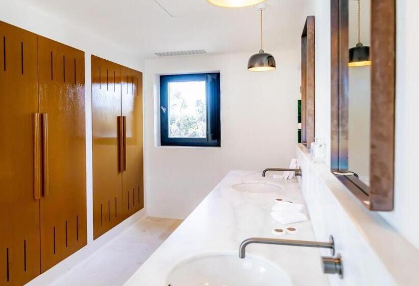 套房配有游泳池, Cap Menorca Relais & Chateaux