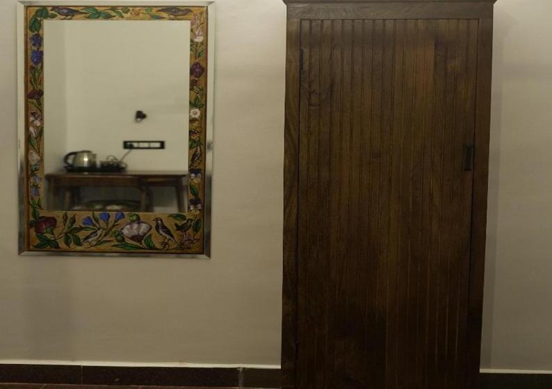 سوییت خانوادگی, Courtyard Castle Heritage Resort