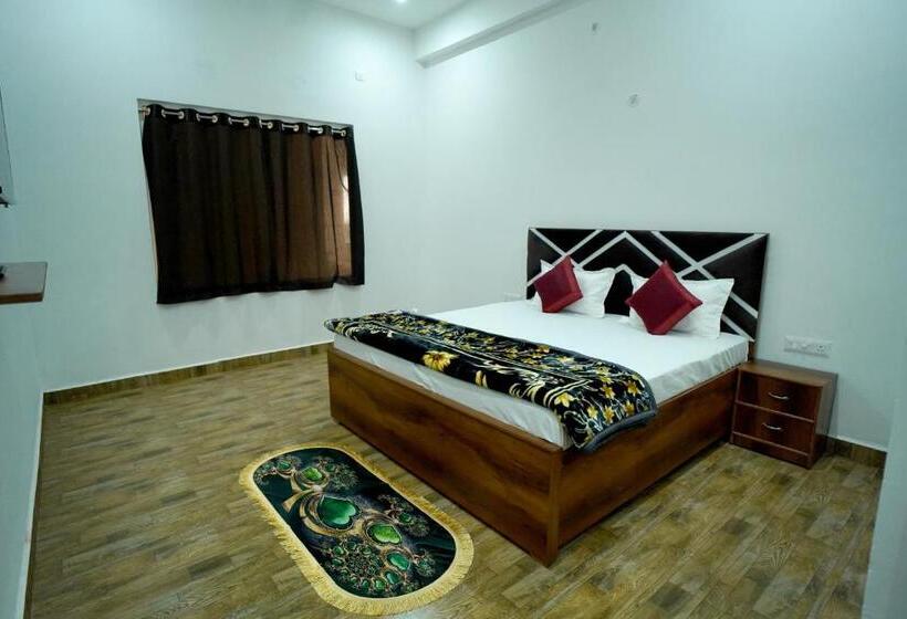 Deluxe-huone, Sd Grand Palace Near Radha Rani Mandir Mansarovar Vrindavan