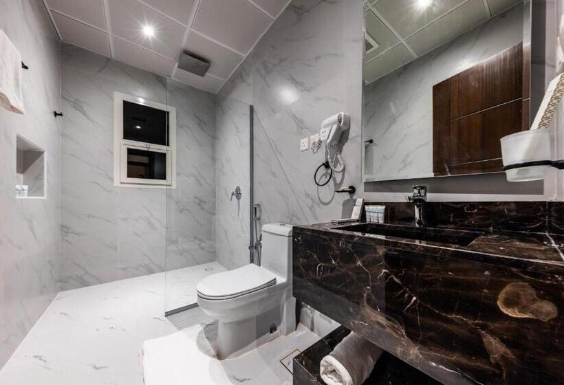 شقة غرفة واحدة, Towlan Qurtuba 2