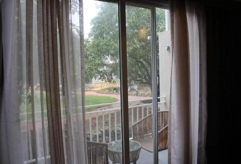 Deluxe-huone, Mango Leaf Lake Resort