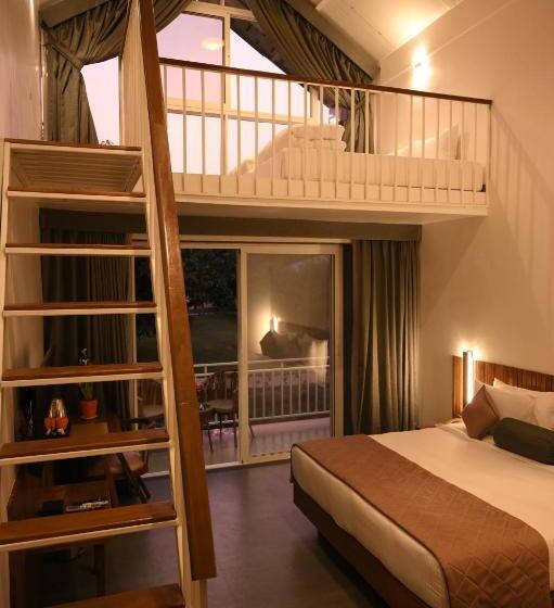 Люкс Дюплекс, Mango Leaf Lake Resort