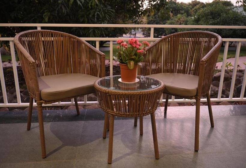 סוויטת דופלקס, Mango Leaf Lake Resort