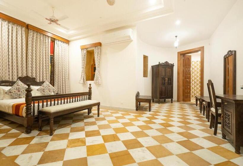 Королевский Люкс, Marugarh Camp And Resort Jaisalmer