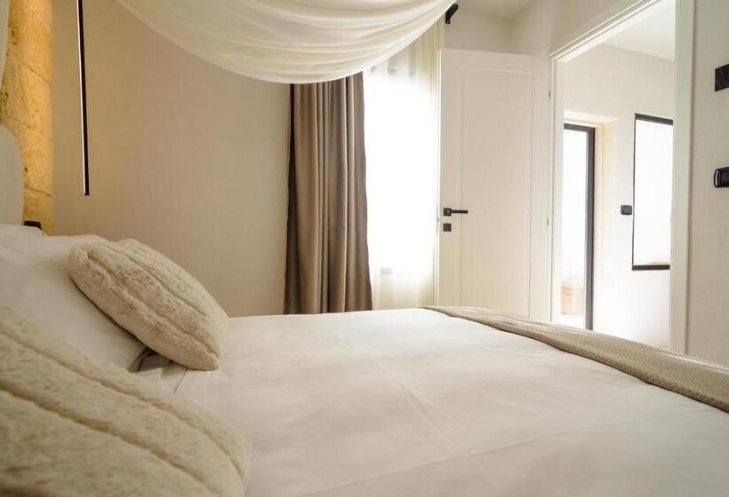 Suite with Terrace, Borgo Bevagna Relais