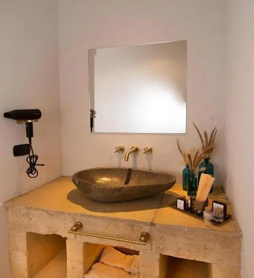 Perhesviitti, Borgo Bevagna Relais