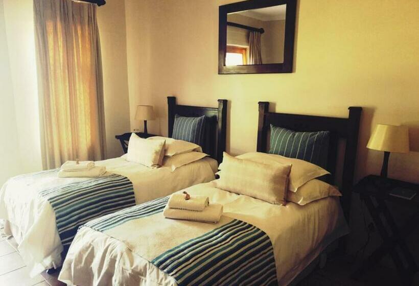 Chambre Standard Vue Jardin, Ash River Lodge