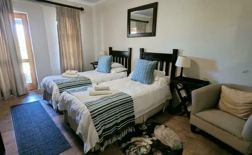 Quarto Estandar Vista Jardim, Ash River Lodge