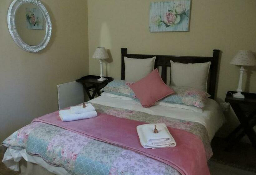 Quarto Estandar, Ash River Lodge