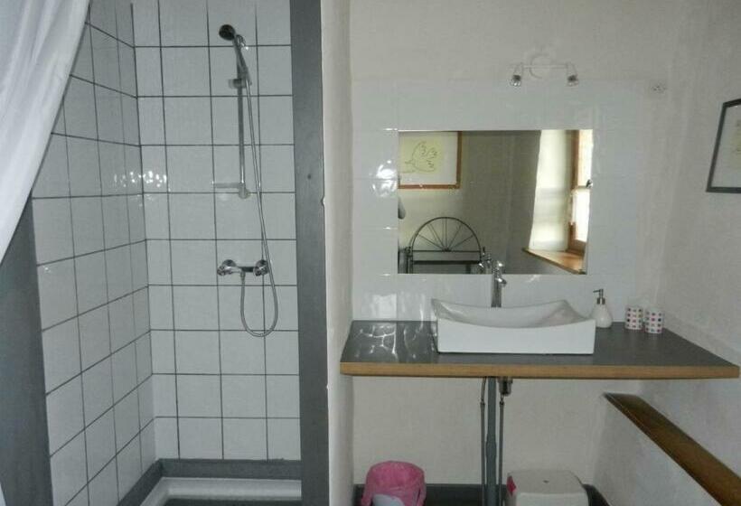 סטודיו נוח, Abbaye De Capservy