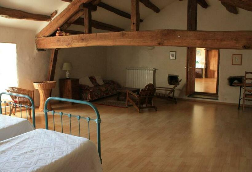 סוויטת קומפורט, Abbaye De Capservy