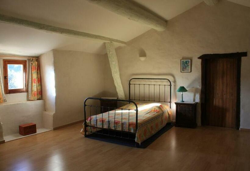 סוויטת קומפורט, Abbaye De Capservy