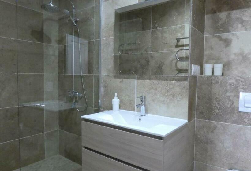 غرفة ديلوكس, Chambre D Hôtes Eloi Merle