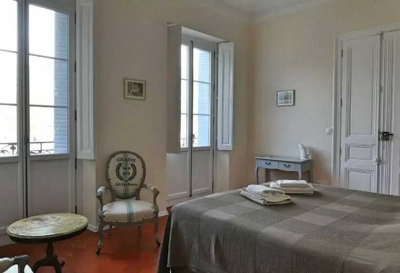 デラックスルーム, Chambre D Hôtes Eloi Merle