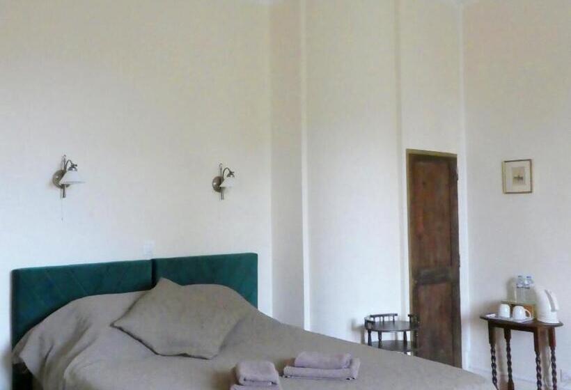 غرفة ديلوكس ثلاثية, Chambre D Hôtes Eloi Merle