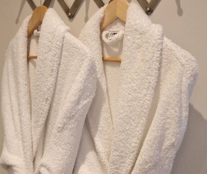 Номер Стандарт, Chambres D´hotes Herbes Folles