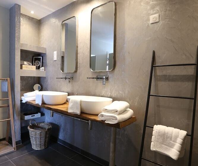 Номер Стандарт, Chambres D´hotes Herbes Folles