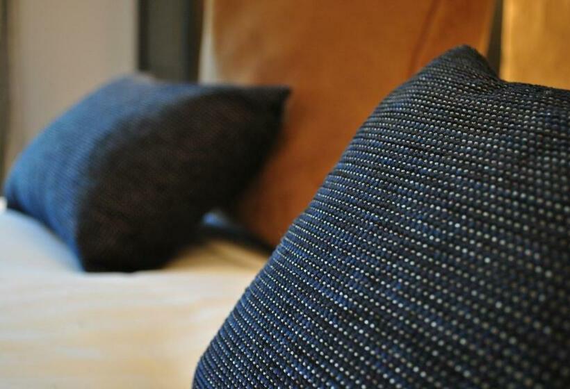 标准间, Domaine De L'espal