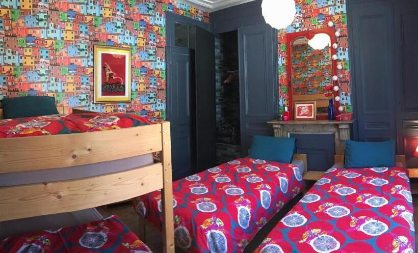 Семейный Номер, La Maison Du Bulot