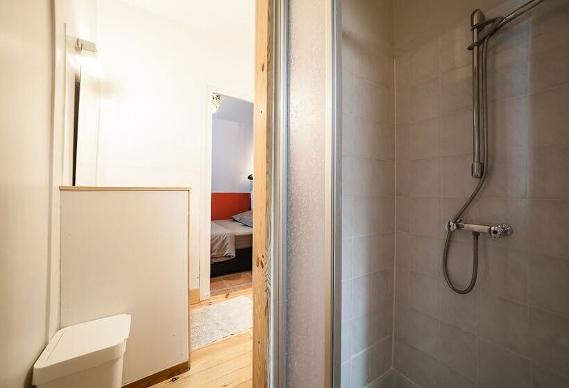 Семейный Номер, Le Moulin De Planiol