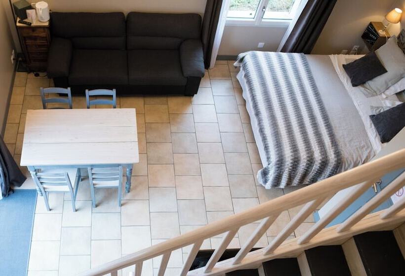 듀플렉스 스위트, Les Galapons