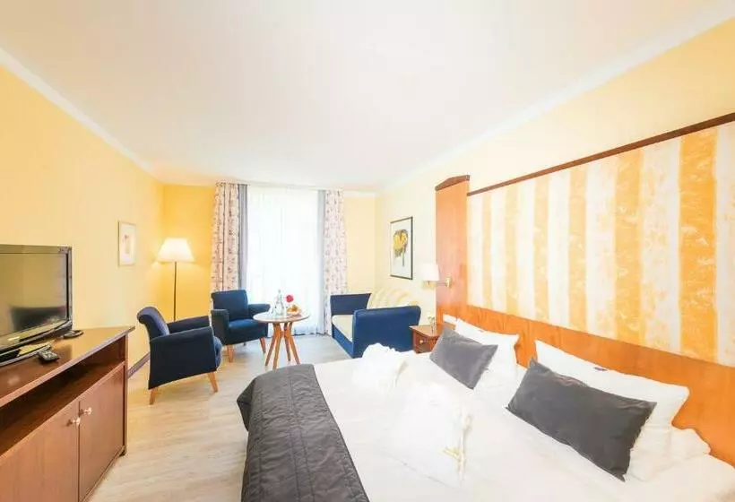 バルコニー付きスタンダードルーム, Bel Air Strandhotel Glowe