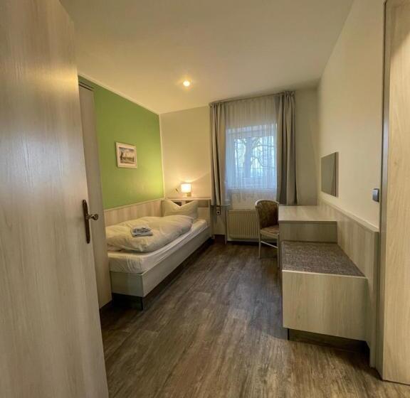 Трехместный Номер Базовый, Eichenhof Hotel Garni
