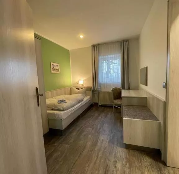 ベーシックトリプルルーム, Eichenhof Hotel Garni