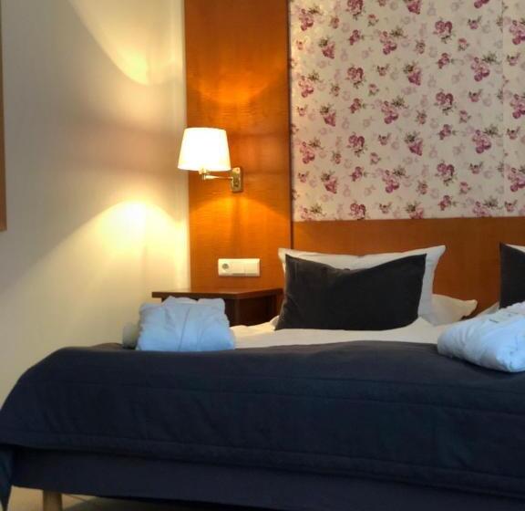 디럭스 룸, Bel Air Strandhotel Glowe