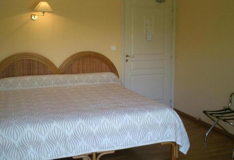 スタンダードルーム, L'oustal Du Lauragais