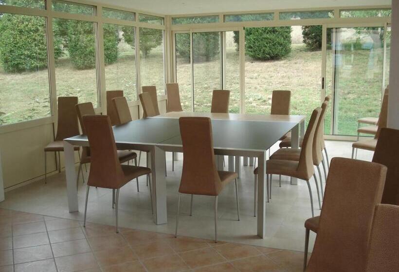 スタンダードルーム, L'oustal Du Lauragais